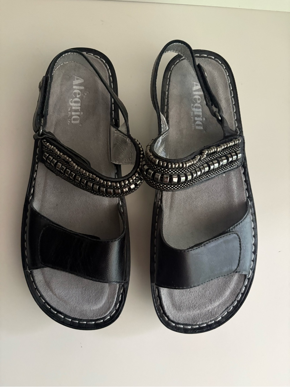 New Alegria Verona Embellished Black Leather Sandals Size 41 US 10.5-11